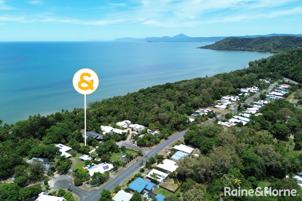 4 CALOPHYLLUM CL, WONGA BEACH, QLD 4873