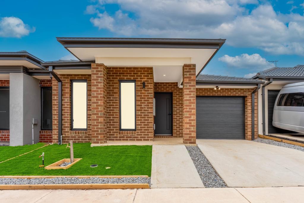 30 Stonneyburn Rd, Thornhill Park, VIC 3335