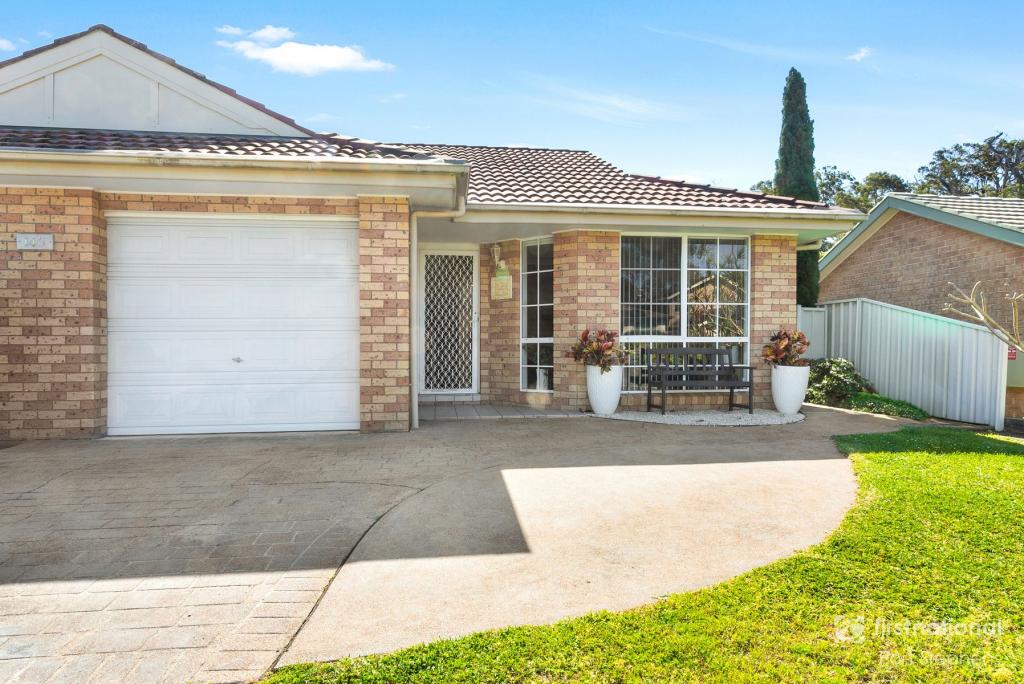 2/145 Bagnall Beach Rd, Corlette, NSW 2315