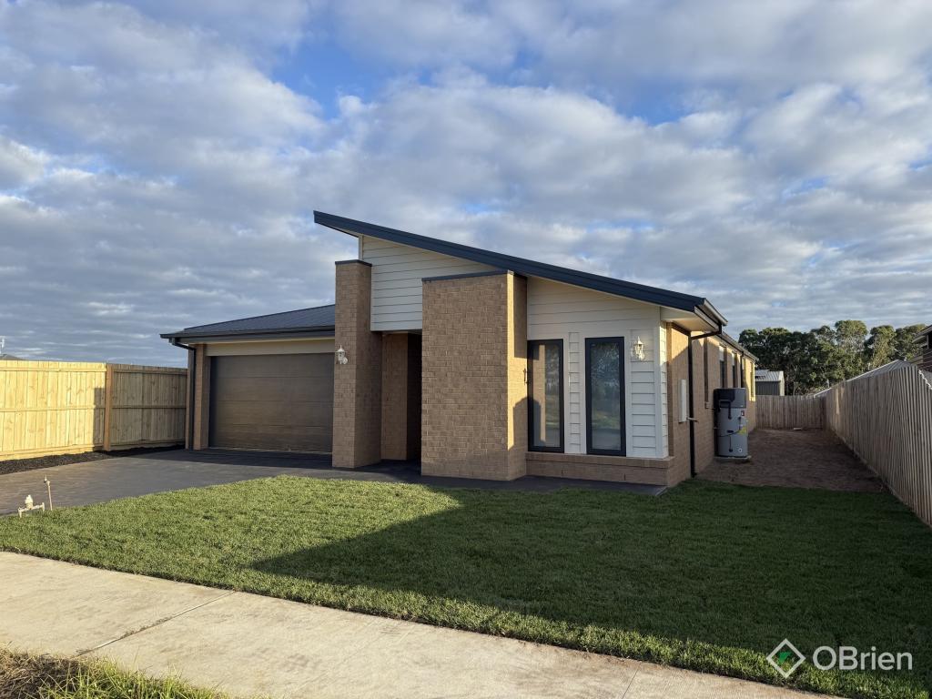 3 Camden St, Lucknow, VIC 3875