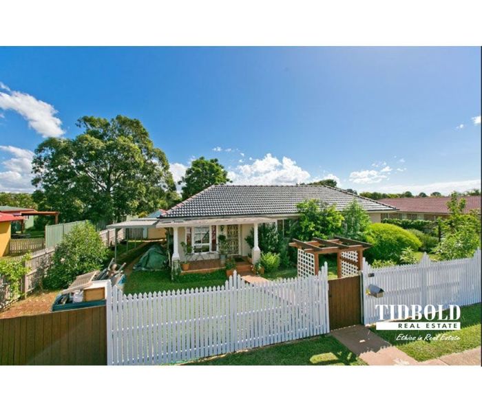 36 School Rd, Victoria Point, QLD 4165