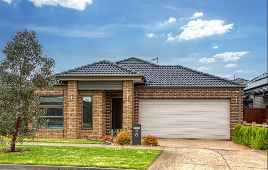 30 Kite St, Clyde North, VIC 3978