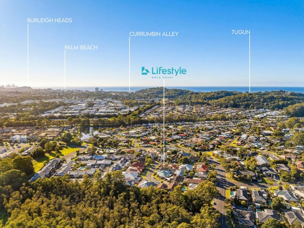 1/8 JANAL PL, CURRUMBIN WATERS, QLD 4223