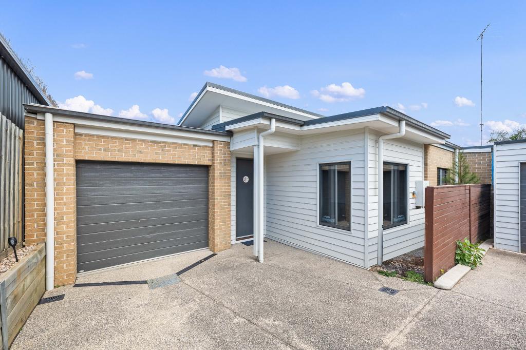 67a Sandringham Pde, Newtown, VIC 3220