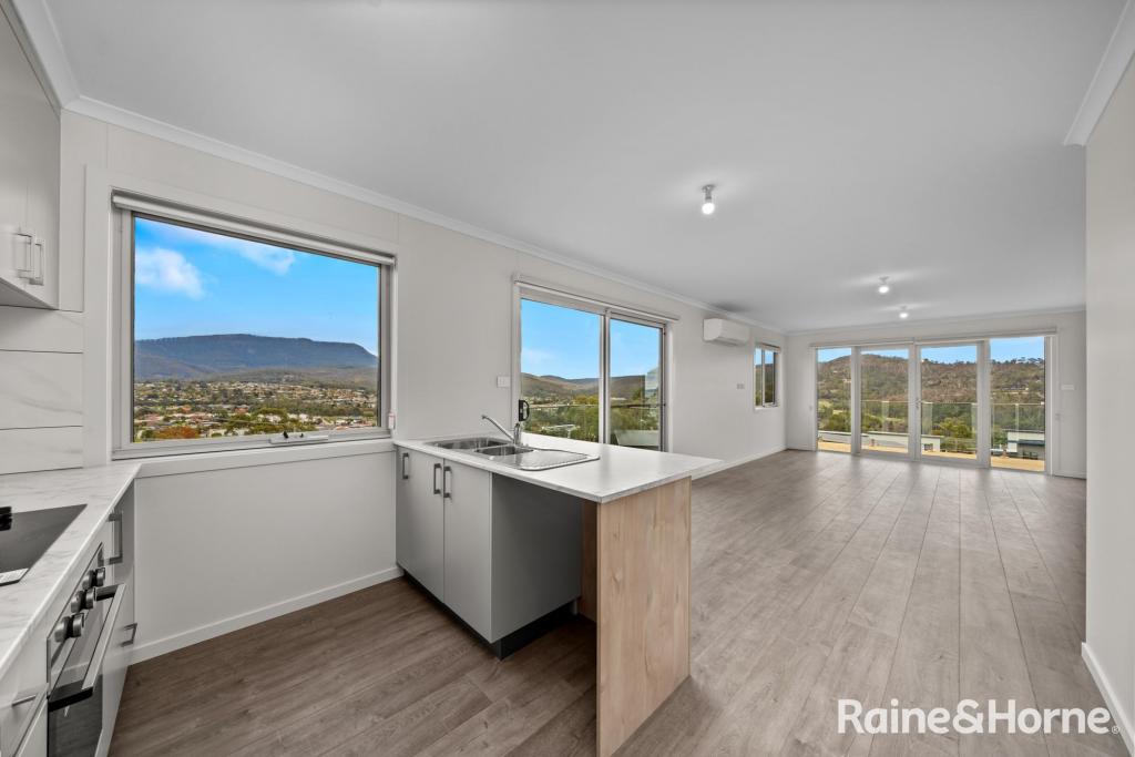 2/2 Panoramic Dr, Kingston, TAS 7050