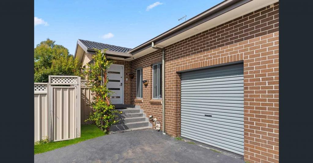 4/136 Hamrun Cct, Rooty Hill, NSW 2766