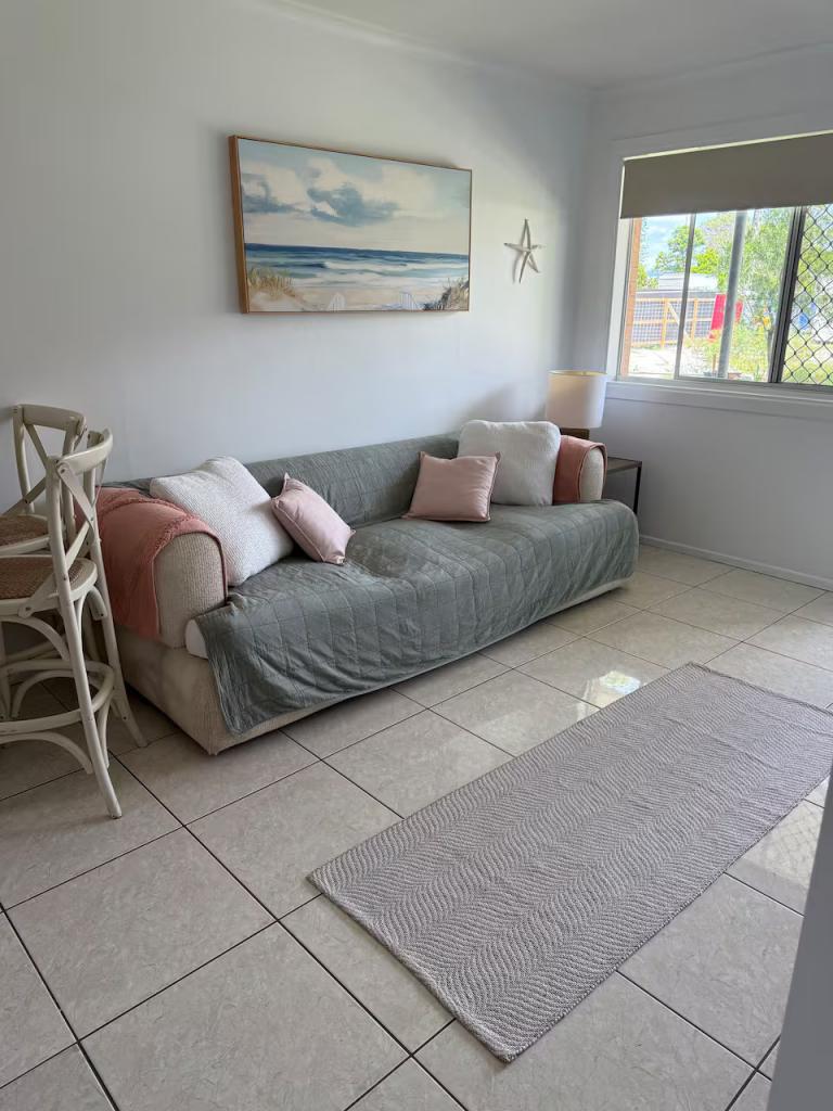 2/105 Golden Four Dr, Bilinga, QLD 4225