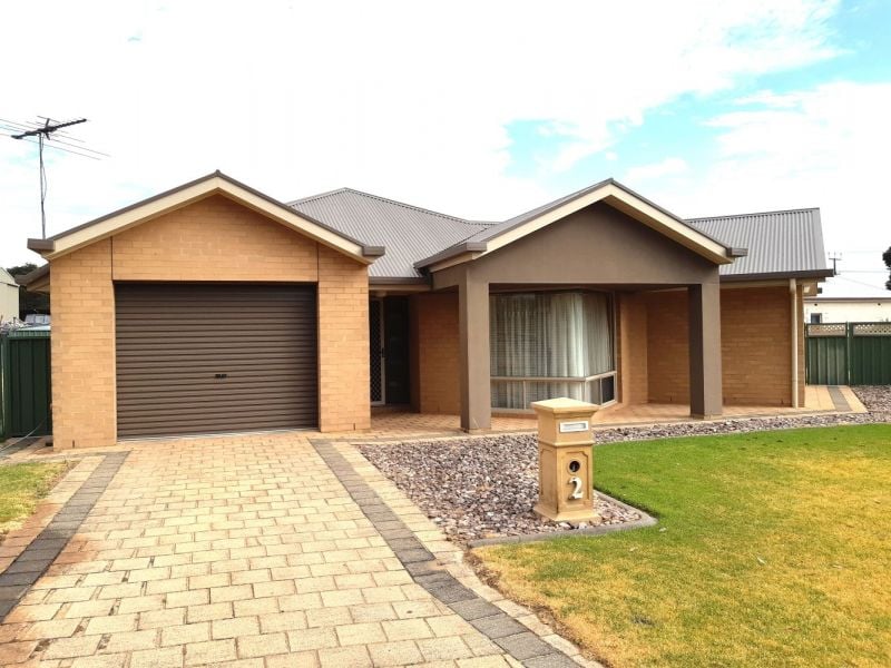 2 Bellinger St, Millicent, SA 5280
