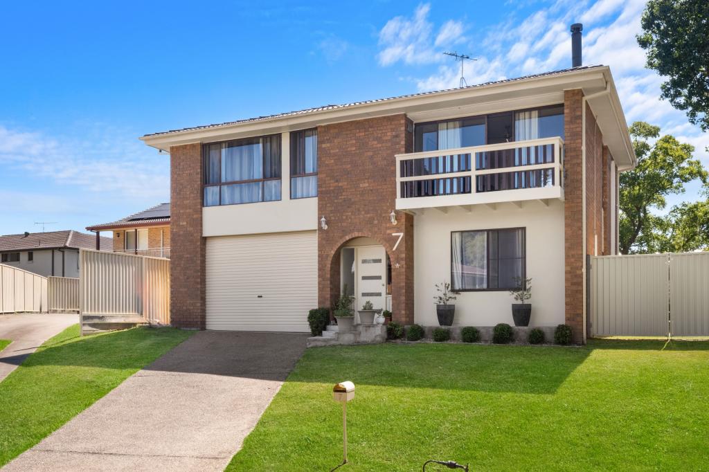 7 Manning Cl, Mcgraths Hill, NSW 2756