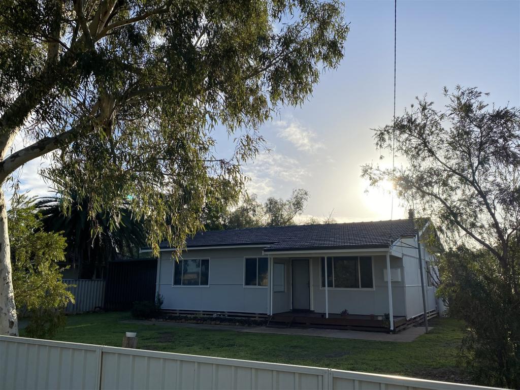 3285 Chapman Valley Rd, Nabawa, WA 6532