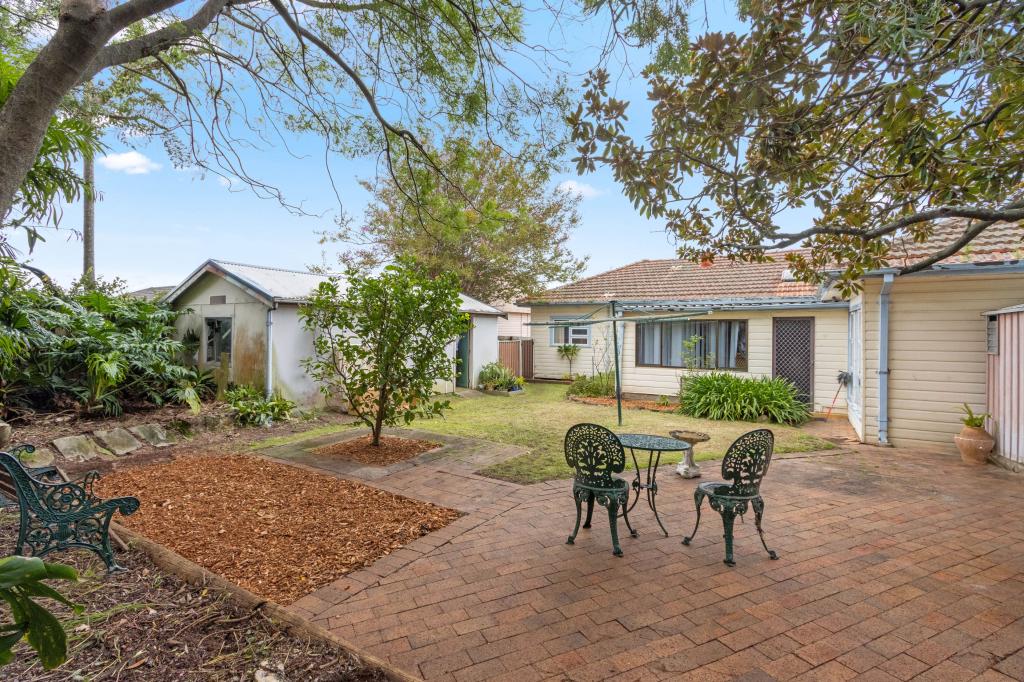 17 Weemala Ave, Kirrawee, NSW 2232