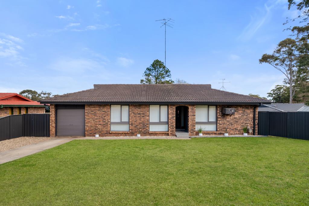 6 Aldinga Pl, Bradbury, NSW 2560