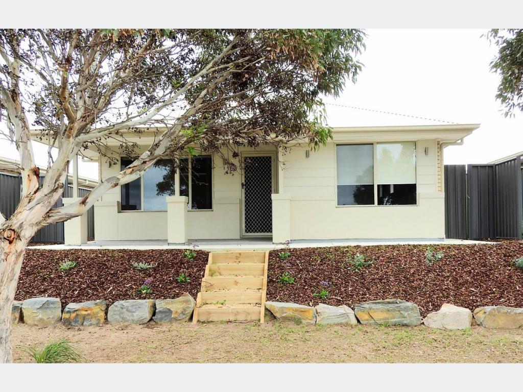 77 Princess Royal Pde, Hindmarsh Island, SA 5214