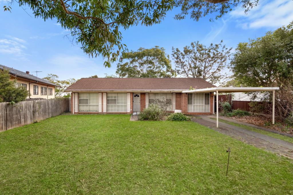 4 Cobb Pl, Ambarvale, NSW 2560