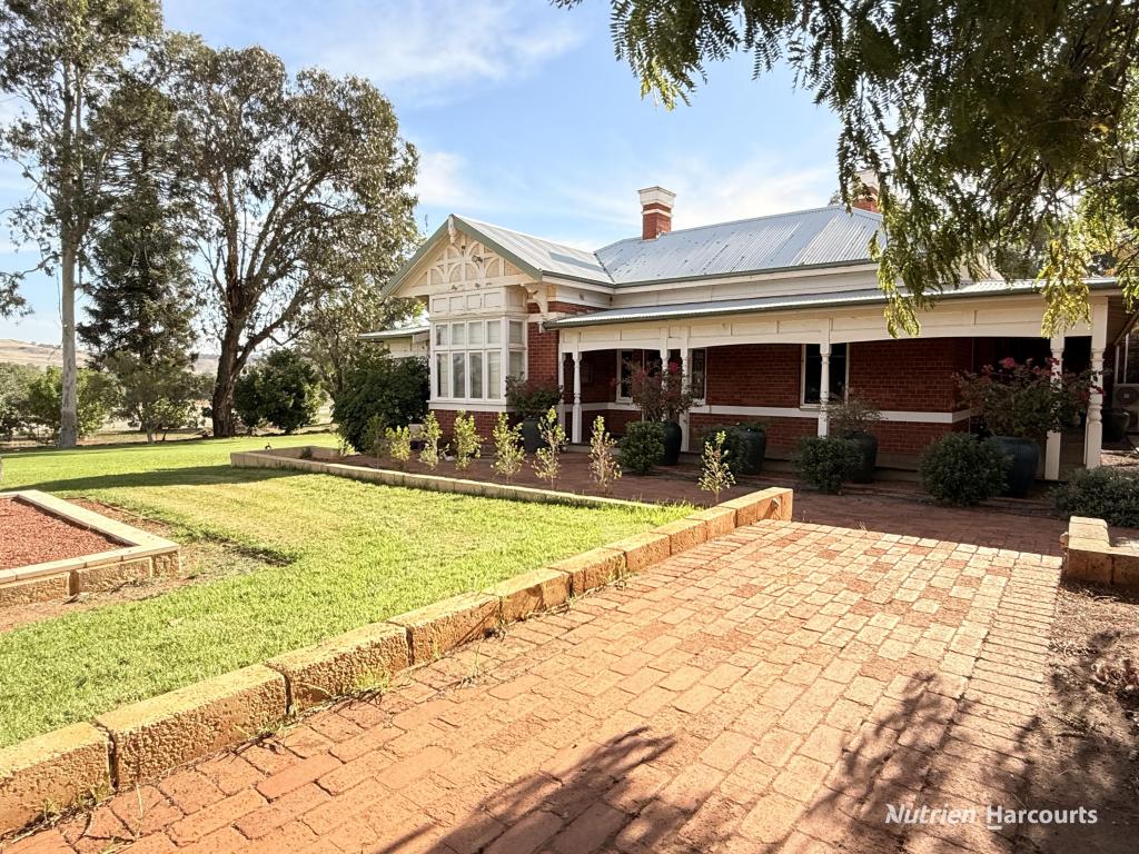 "Nundah" Katrine Rd, Northam, WA 6401