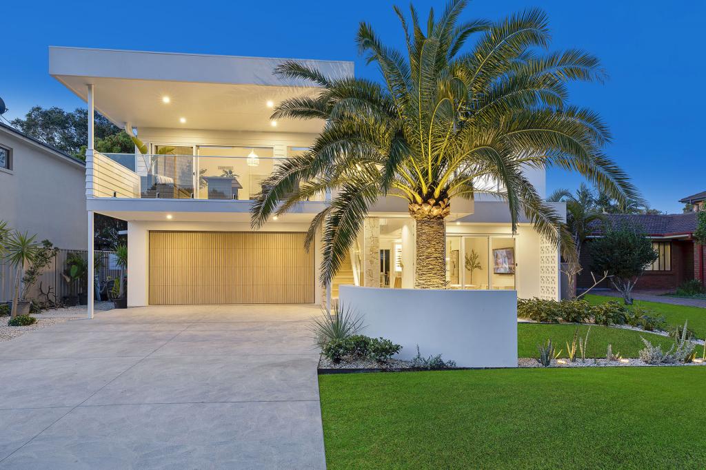 51 Blue Bell Dr, Wamberal, NSW 2260