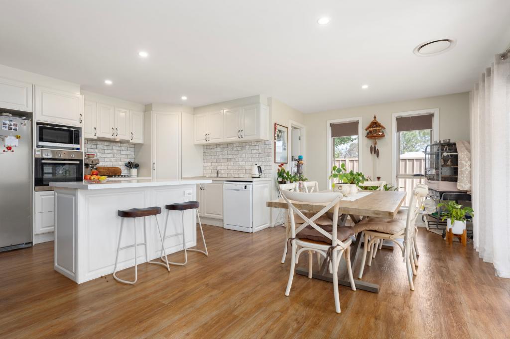 2/108 Pioneer Dr, Jindera, NSW 2642