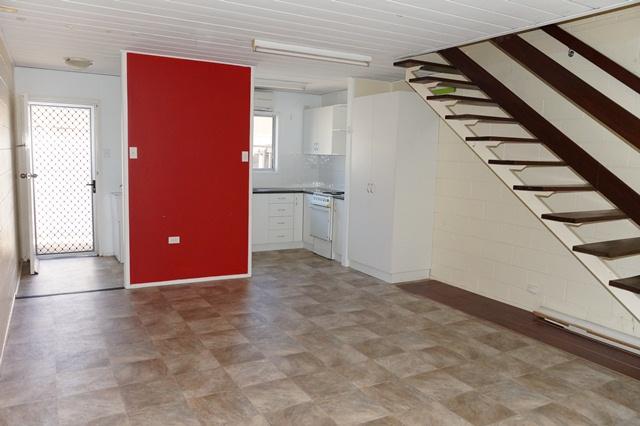 4/11 Lavarack St, North Mackay, QLD 4740