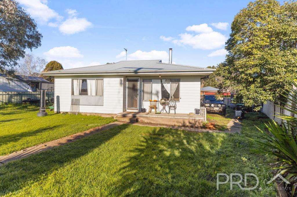 7a Banksia Cres, Tumut, NSW 2720