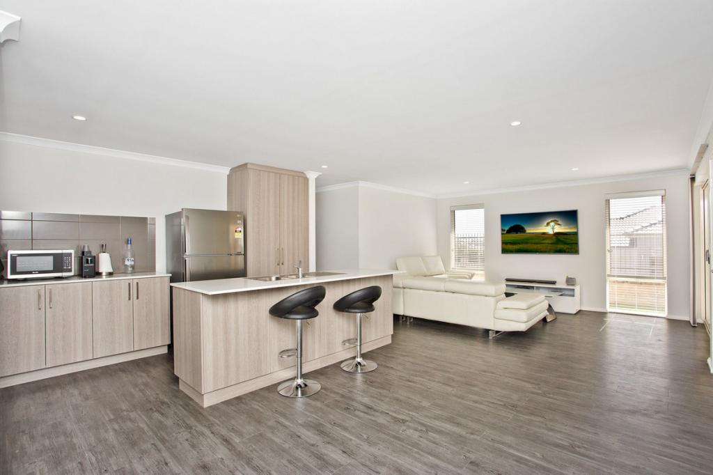 26 Cosmic Rise, Landsdale, WA 6065