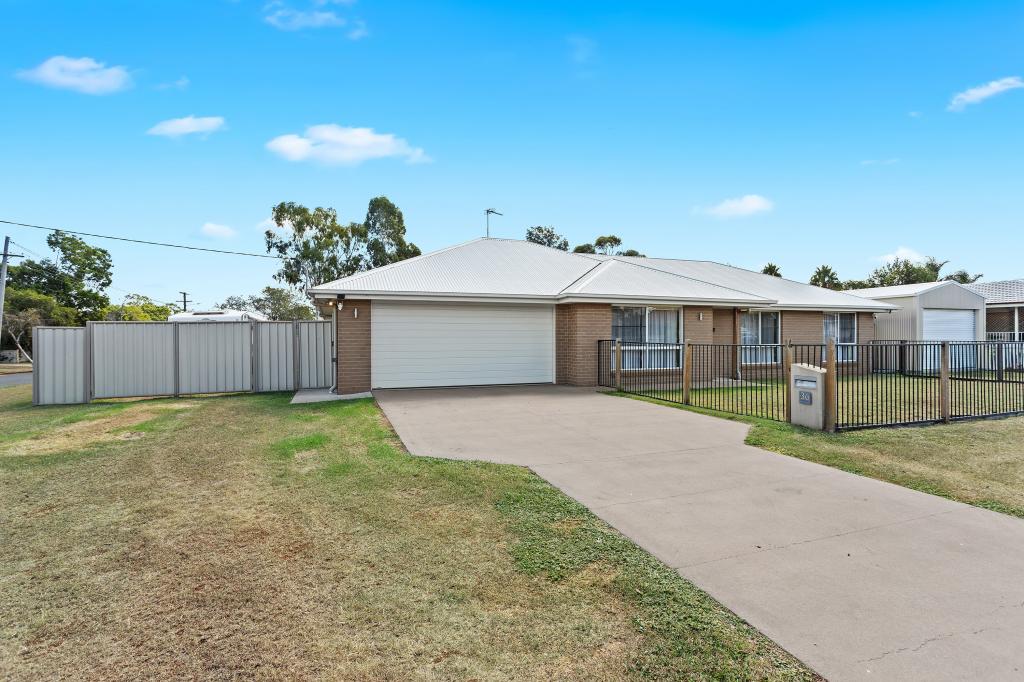 36 MILLIGAN ST, OAKEY, QLD 4401