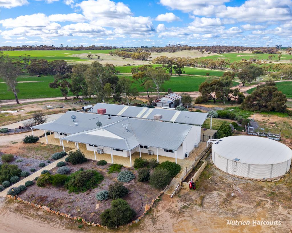 6307 Nungarin-Wyalkatchem Rd, Korrelocking, WA 6485