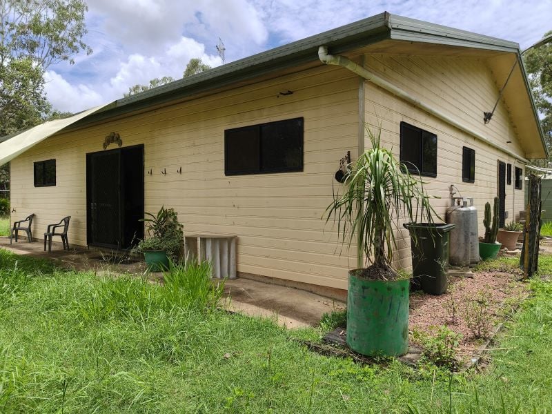 131 Western View Cres, Millstream, QLD 4888