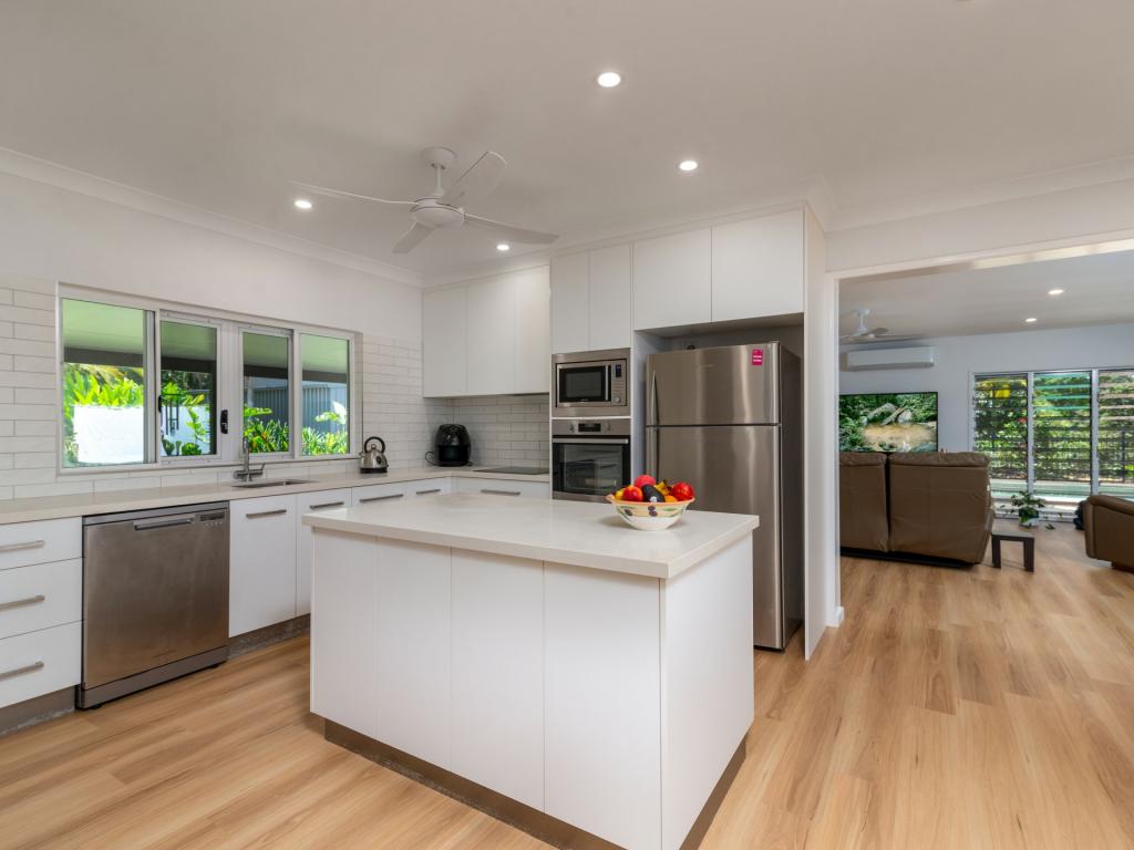 2-4 Jabeva Cl, Miallo, QLD 4873