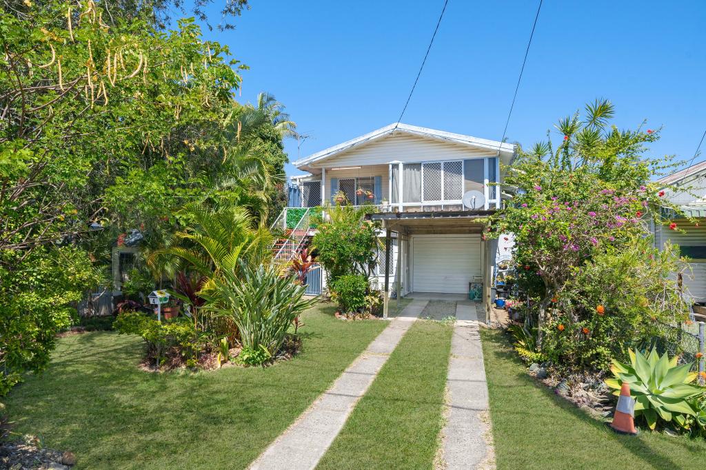 4 Inglis St, Woody Point, QLD 4019