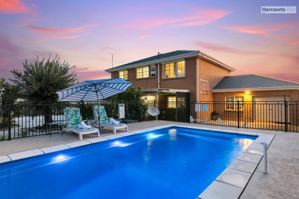 24 Capella Dr, Hallett Cove, SA 5158