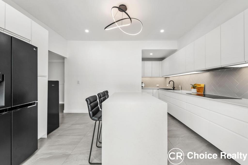 9 Heatherlea Pkwy, Leeming, WA 6149