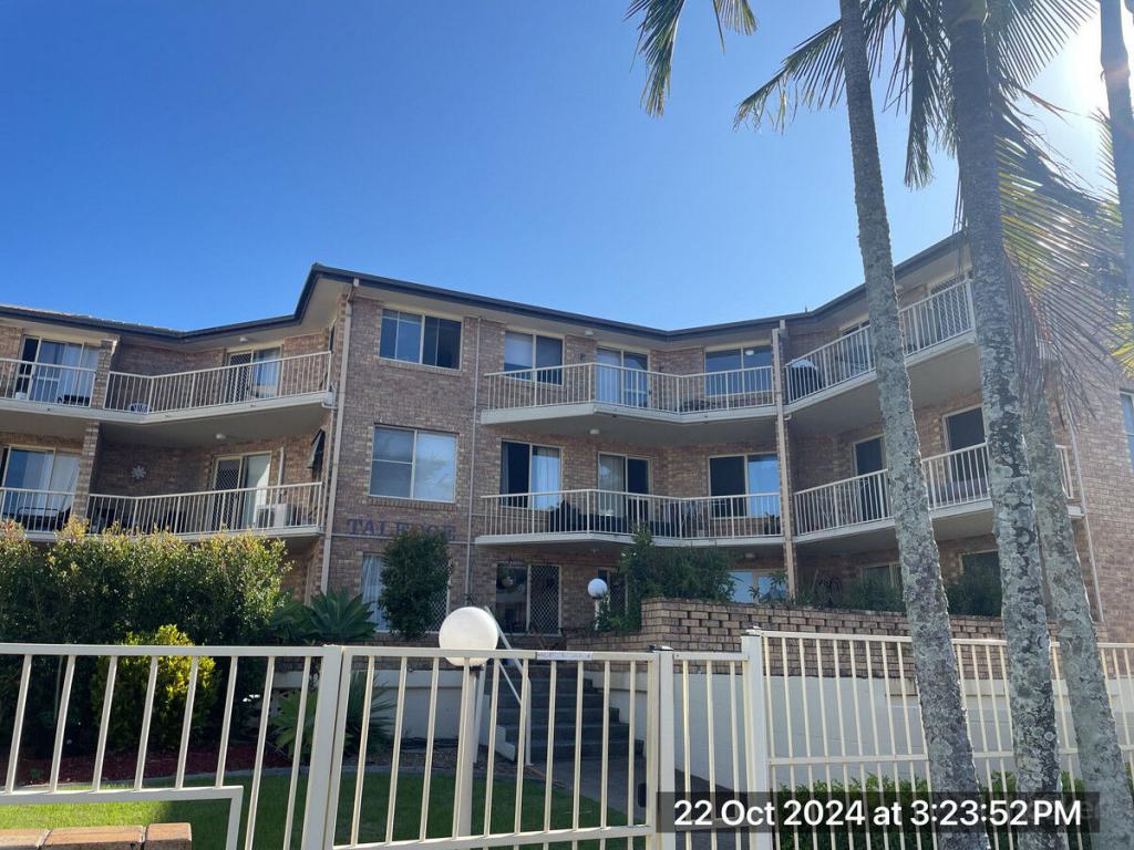 6/10 Brisbane Rd, Labrador, QLD 4215