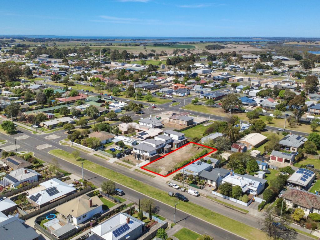 191 NICHOLSON ST, BAIRNSDALE, VIC 3875