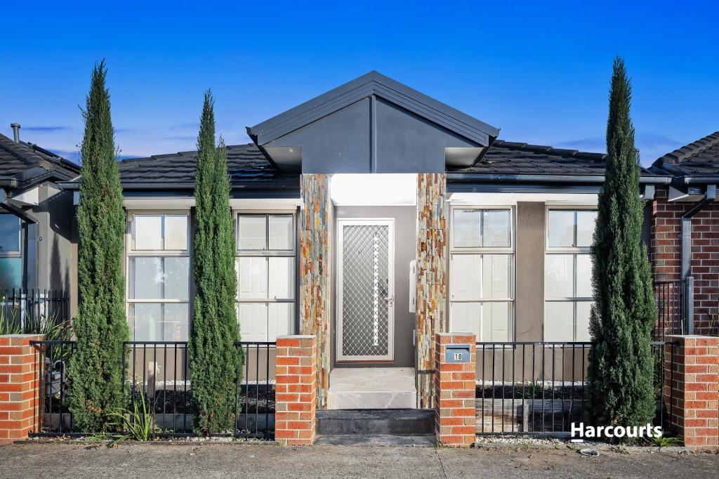 10 Titan Lodge Walk, Pakenham, VIC 3810