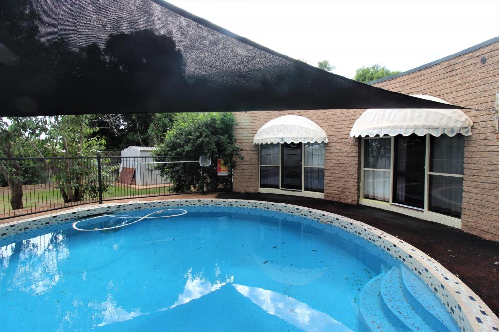 15 Paterson Cres, Mount Isa, QLD 4825