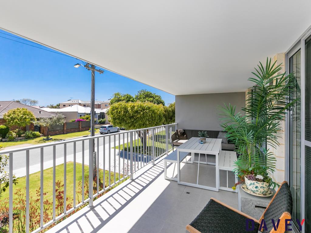 8/3 DONAR ST, INNALOO, WA 6018
