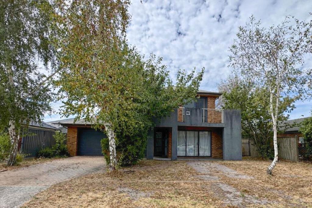 15 Carabeen Way, Lyndhurst, VIC 3975