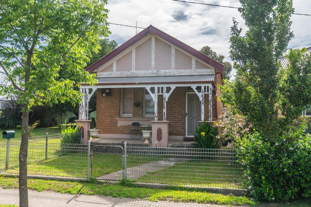 224 Mclachlan St, Orange, NSW 2800