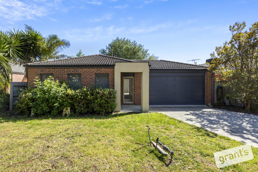 5 DISTON CT, PAKENHAM, VIC 3810