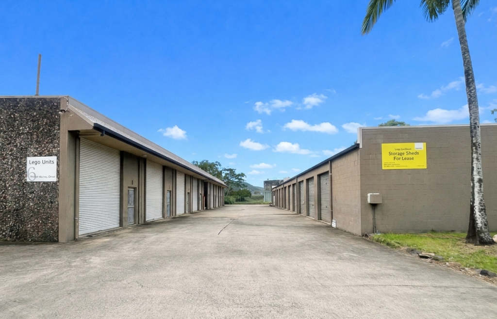 Lego Lockups/6 William Murray Dr, Cannonvale, QLD 4802