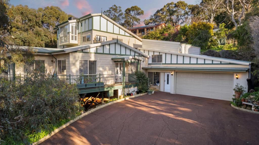 7 Nookawarra Pl, Kelmscott, WA 6111