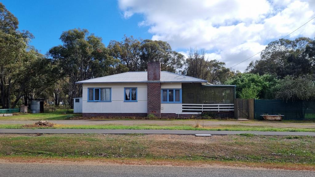 42 Second Ave, Kendenup, WA 6323