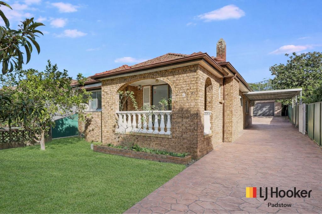 9 Wales St, Greenacre, NSW 2190