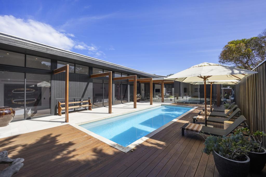 4 Pearse Rd, Blairgowrie, VIC 3942