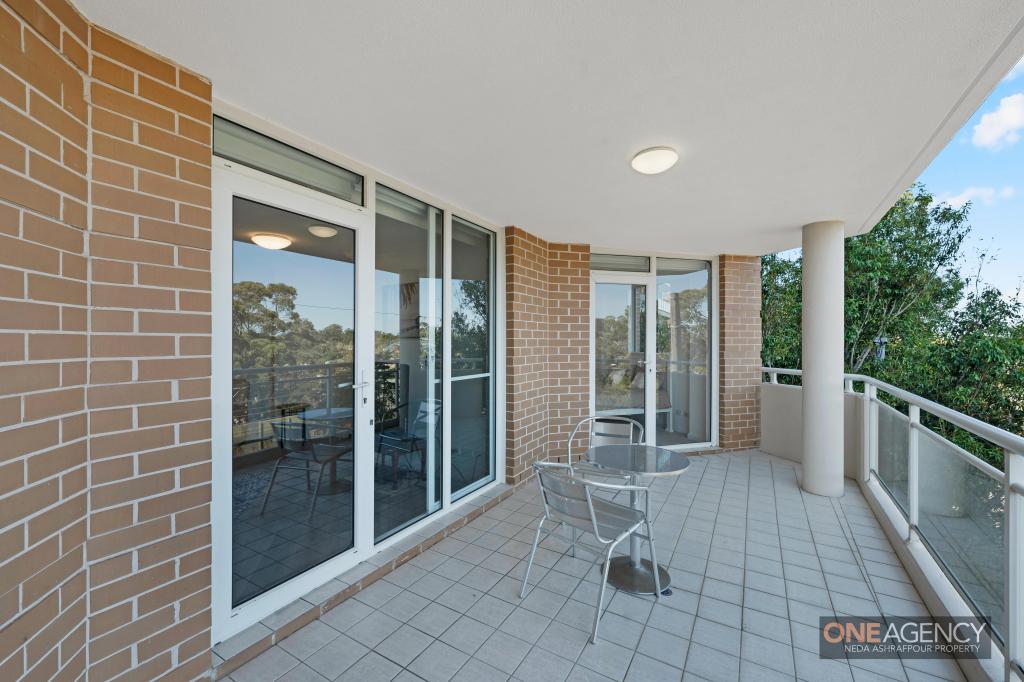 18/2 Pound Rd, Hornsby, NSW 2077