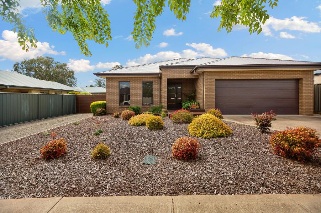 83 Cambridge Dr, Mansfield, VIC 3722