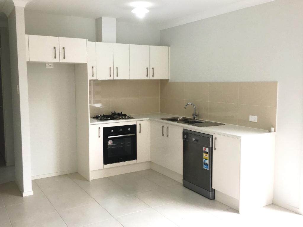 88a Easton Ave, Spring Farm, NSW 2570