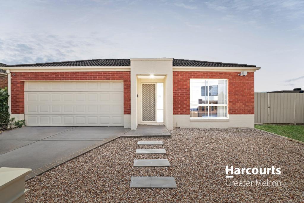 89 Dunvegan Dr, Kurunjang, VIC 3337