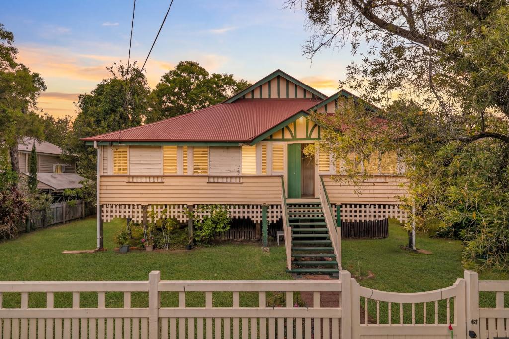 63 Clewley St, Corinda, QLD 4075