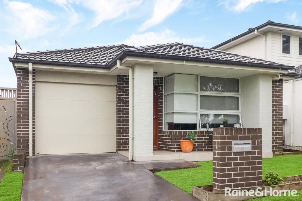 10 Glycine St, Denham Court, NSW 2565